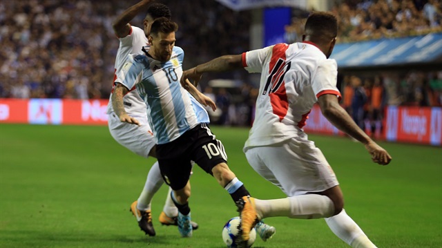 Arjantin grubunda çıktığı 17 maçta 16 gol atarken kalesinde ise 15 gol gördü.