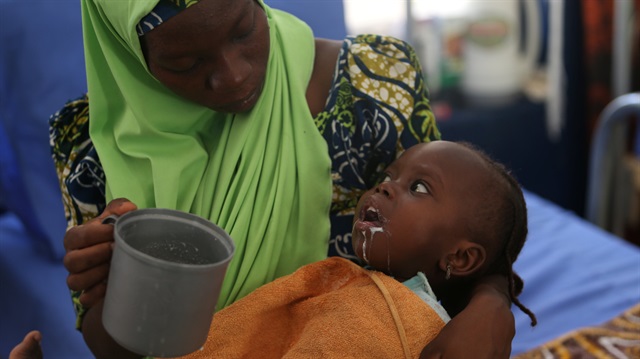 Nijerya'da dizanteri, kolera ve tifo gibi suyla bulaşan hastalıklar nedeniyle her yıl çok sayıda insan hayatını kaybediyor.