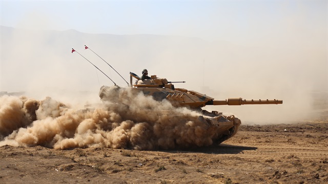 Irak sınırındaki Habur Sınır Kapıs'na yaklaşık 3 kilometre mesafede tır parkının karşısındaki alanda, 7. Kolordu Komutanı Tümgeneral Sinan Yayla sevk ve idaresinde, 28. Mekanize Tugay Komutanı Tuğgeneral Ahmet Kurumahmut emir komutasında yürütülen tatbikat, Irak Silahlı Kuvvetleri birliklerinin katılımıyla müşterek devam ediyor.