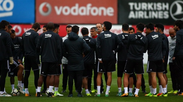 Beşiktaş'ta Gençlerbirliği maçı hazırlıklarını 10 eksikle sürdürdü-Beşiktaş haberleri