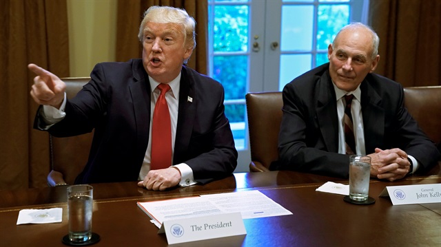ABD Başkanı Donald Trump, Savunma Bakanı James Mattis ve ABD'li üst düzey komutanlarla görüştü.