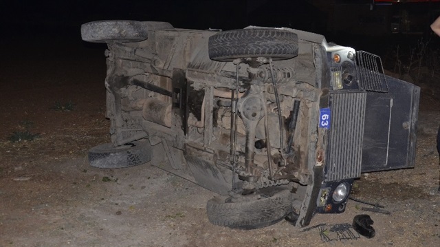 Şanlıurfa'da zırhlı polis aracı devrildi: 2 yaralı