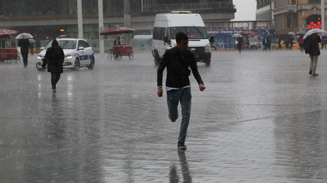 Meteoroloji, İstanbul için hava durumu tahminlerini açıkladı. 