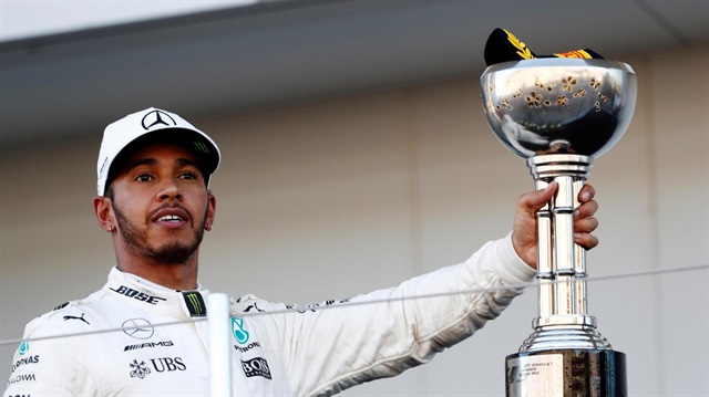 Hamilton şampiyonluğa yürüyor