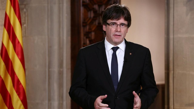 Katalonya'nın Özerk Yönetim Hükümeti Başkanı Carles Puigdemont