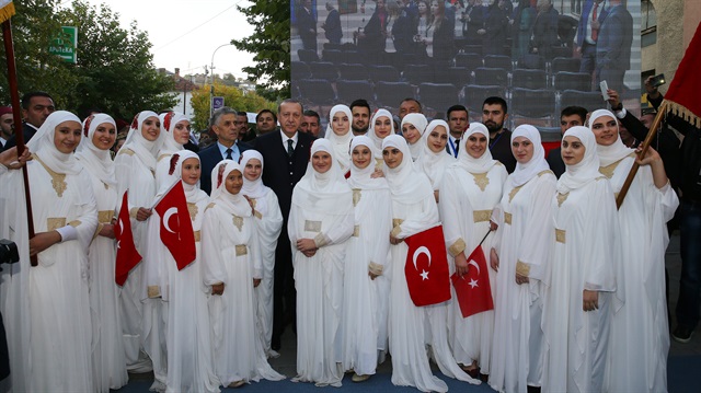 Cumhurbaşkanı Erdoğan'a sıcak karşılama