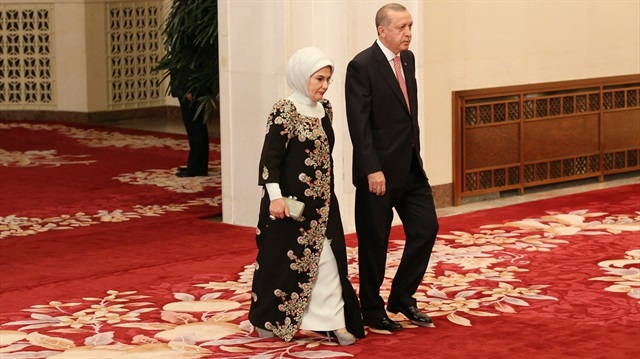 Cumhurbaşkanı Erdoğan, eşi Emine Erdoğan'ın sosyal paylaşım sitesi Twitter'da açtığı hesabı takip etti.