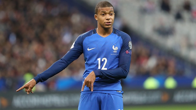 Mbappe, Fransa Milli Takımı forması ile 8 maça çıkarken 1 de gol kaydetti.