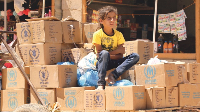 Batılı ülkeler, Suriyelilerin yaşadığı drama sessiz kalırken, yaptıkları gıda yardımları ile kendilerini avutuyor. 