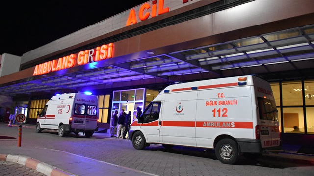Kilis'e getirilen iki ÖSO askeri tedavi edilecek