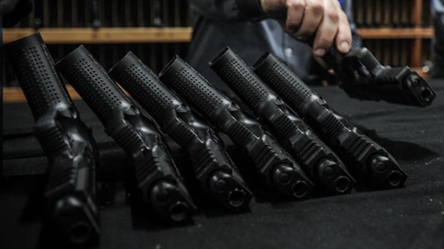 Türk polisi artık Samsun'da üretilen Canik marka silahı kullanacak.