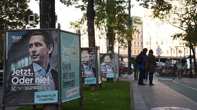 Avusturya'da gerçekleşen seçimlerde aşırı sağcı söylemler kullanan Sebastian Kurz favori olarak gösteriliyor.