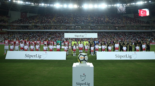 Antalyaspor maçlarında çocuklar seremonide yer almak için ücret verecek.