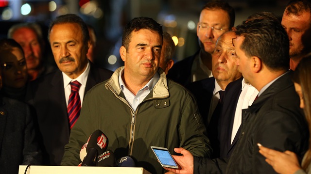 CHP Aydın Milletvekili Metin Lütfi Baydar hastane önünde açıklama yaptı.
