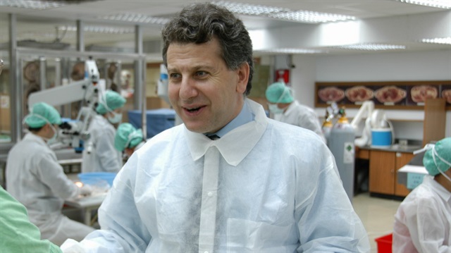 Prof. Dr. Uğur Türe. 