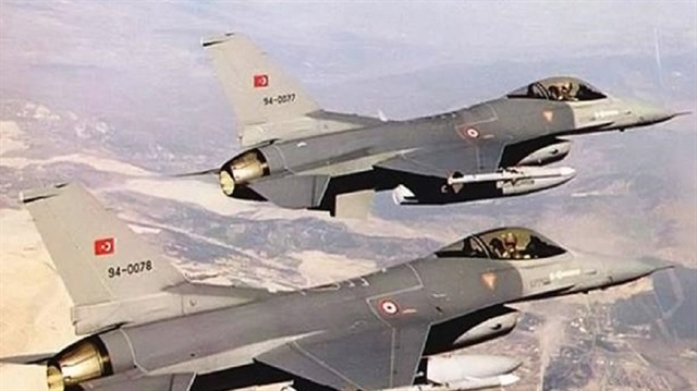 مقاتلات تركية تقصف أهدافاً لـ "بي كا كا" الإرهابية شمال العراق