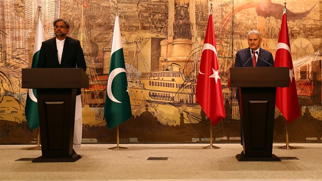 Başbakan Binali Yıldırım ile Pakistan Başbakanı Şahid Hakan Abbasi ortak basın toplantısı düzenledi