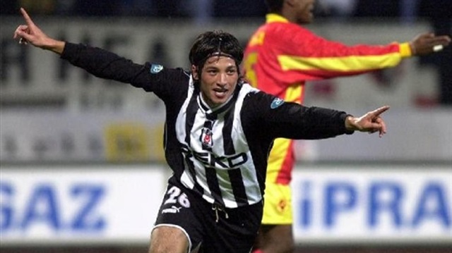 2001-2004 yılları arasında Beşiktaş'ta oynayan İlhan Mansız, siyah-beyazlı formayla 47 gol kaydetti.