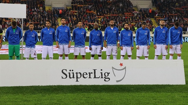 Trabzonspor, Yeni Malatyaspor maçından mağlubiyetle ayrılırken G.Saray maçı öncesinde 3 futbolcusunu da kaybetti.