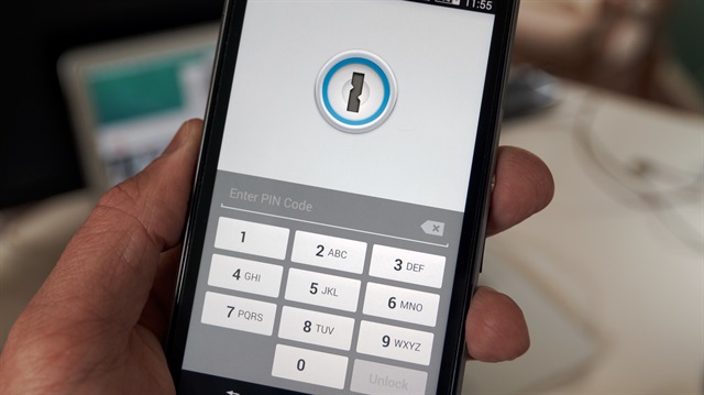 USSD kodları ile telefonun arka kapısını açabilir ve ayarları istediğiniz gibi değiştirebilirsiniz. 