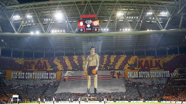 Galatasaray'ın derbi koreografisine soruşturma