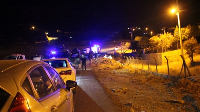 Son dakika Mardin haber: Zırhlı polis aracı geçişi sırasında patlama, 2 polis yaralı