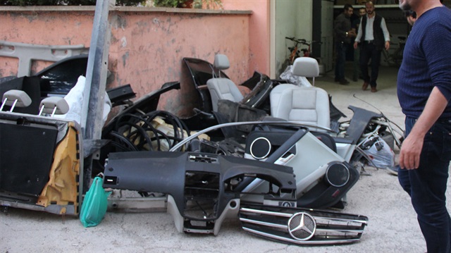 Tamire gönderilen aracın parçaları bir başka garajda ele geçirildi.