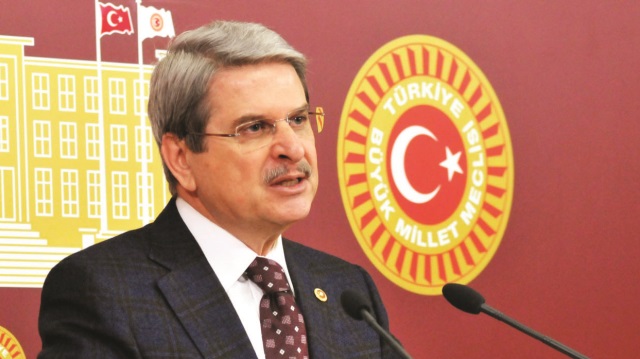 ​CHP İzmir Milletvekili Aytun Çıray partisinden istifa etti.