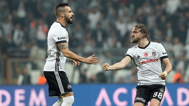 Caner Erkin, Başakşehir maçında gördüğü sarı kartın ardından hakem Mete Kalkavan'a küfür etmişti.