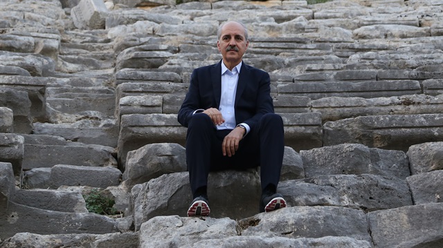 Kültür ve Turizm Bakanı Kurtulmuş Perge Antik kentini ziyaret ediyor.