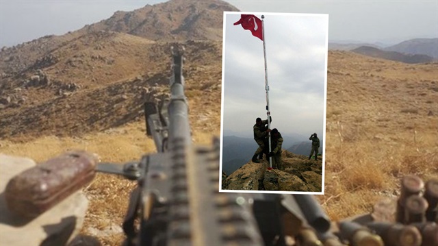 Türk askeri Kuzey Irak’taki Kokozer Dağı’na bayrak dikti.