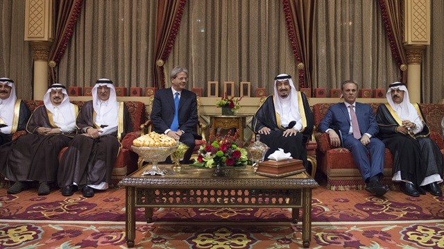 Suudi Arabistan Kralı Selman, İtalya Başbakanı Gentiloni'yi Riyad'da kabul etti
