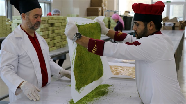 Tatlı, Hong Kong'dan Dubai'ye kadar pek çok ülkeye gönderiliyor.