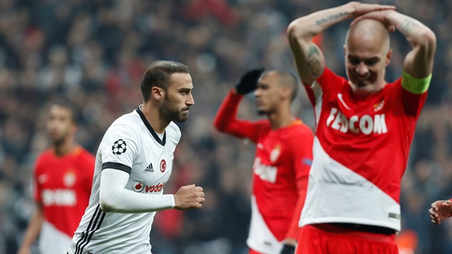 Beşiktaş'ın milli yıldızı Cenk Tosun, Şampiyonlar Ligi'nde bu sezon çıktığı 4 maçta 4 gol attı.