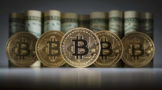 Dijital para birimi Bitcoin'in tanesi yaklaşık 6 bin 400 dolardan işlem görüyor.