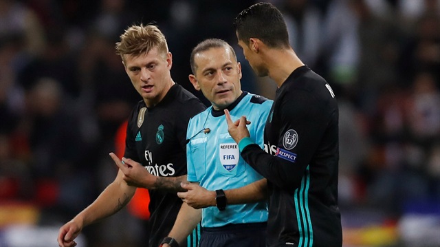 Tottenham-Real Madrid maçının hakemi Cüneyt Çakır verdiği kararlarla deplasman ekibinin tepkisini çekti. 