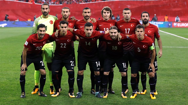 Türkiye, İzlanda ile oynadığı maçta 3-0 mağlup olarak 2018 Dünya Kupası'na gitme şansını yitirmişti.