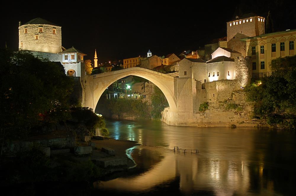 Bosna Hersek-Mostar Köprüsü