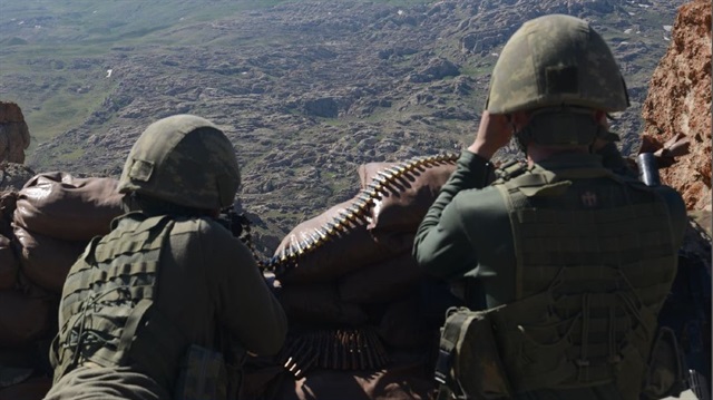 4 ilde güvenlik güçleri, terör örgütü PKK'ya ağır darbe vurdu. 