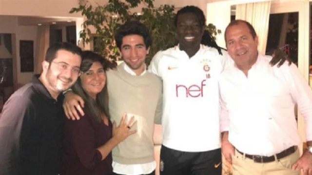 Gomis'in Fenerbahçeli aileye konuk olması sosyal medyada gündem oldu.