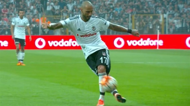 Ricardo Quaresma, trivela hareketini maçlarda en çok uygulayan isim olarak dikkat çekiyor.