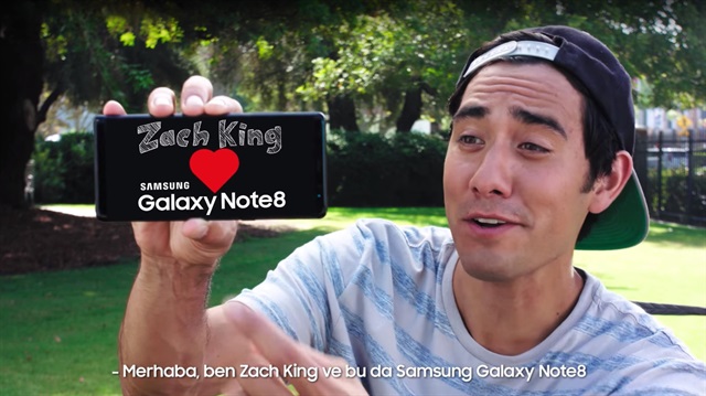 Ünlü Vine illüzyonisti Zach King, Note 8 reklamının yeni yüzü oldu.