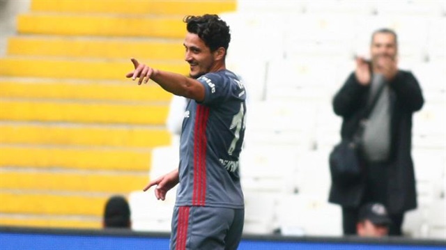 Bu sezon sadece 2 dakika süre alan Mustafa Pektemek'in Astra'ya attığı golün ardından yaşadığı sevinç.