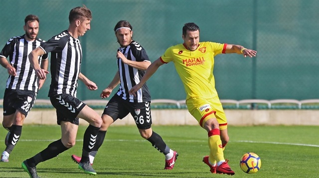 Göztepe: 2 Manisaspor: 0 hazırlık maçı