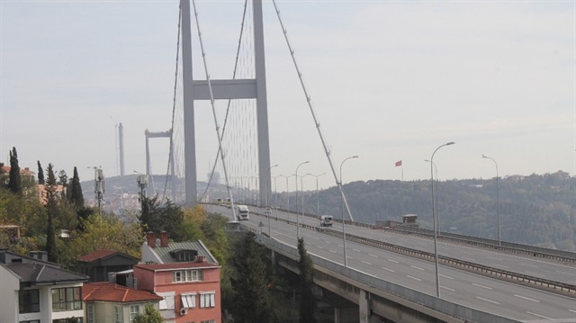 39. Vadafone İstanbul Maratonu nedeniyle kapatılan 15 Temmuz Şehitler Köprüsü trafiğe açıldı.