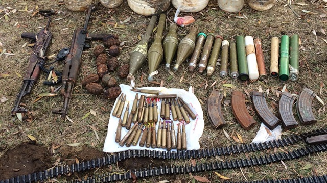 PKK'ya ait çok sayıda silah ve mühimmat ele geçirildi. 