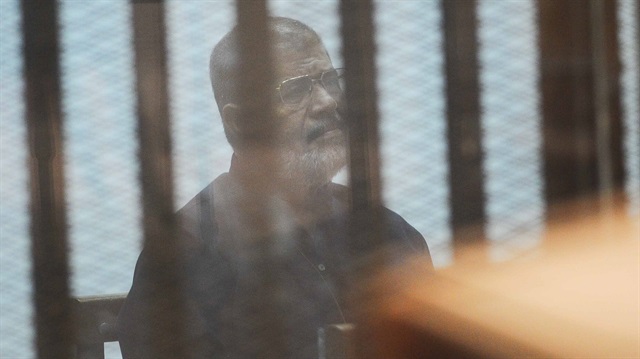 Ülkenin seçilmiş ilk Cumhurbaşkanı Muhammed Mursi, askeri darbe ile devrilerek hapsedildi