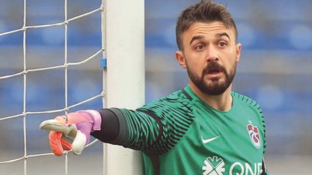 ​Trabzonspor'un milli kalecisi Onur Kıvrak, Antalya'da yaptıkları kampın takıma olumlu yansıyacağını ve Süper Lig'de istikrarı yakalayacaklarını belirtti. 