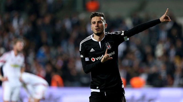 Beşiktaş'ın Milli yıldızı boş sözleşmeye imza attı