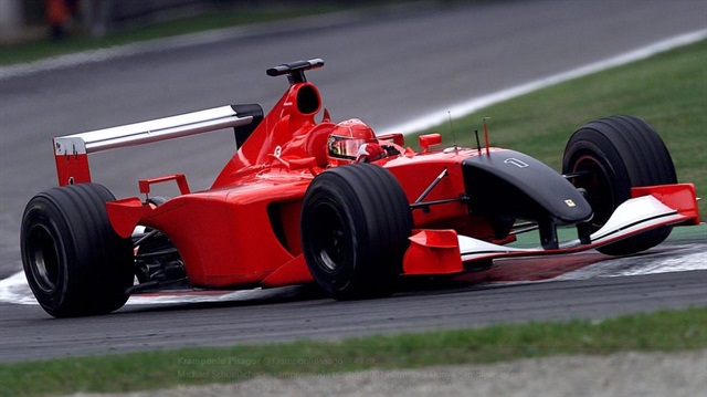7 kez dünya şampiyonu olan Michael Schumacher Formula 1 tarihinin en başarılı pilotudur.